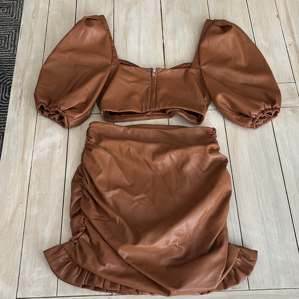MAJORELLE Revolve Faux Leather Camel Brown Skirt & Crop Top Set Small - Picture 9 of 12